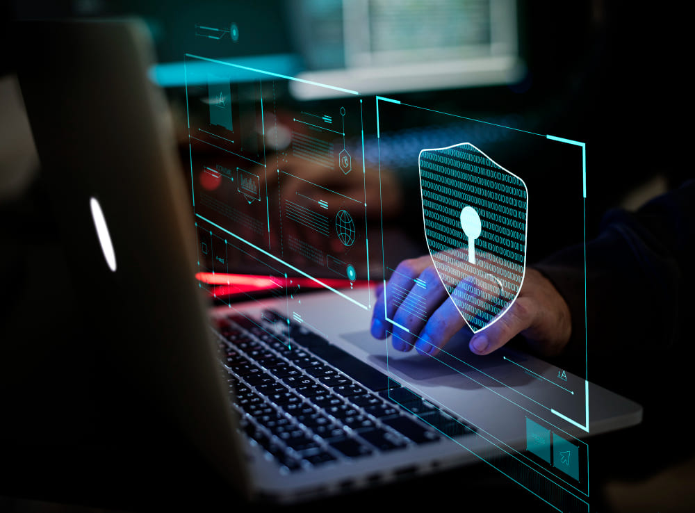 Descubre cómo la ciberseguridad puede salvar tu negocio digital sin que te des cuenta.